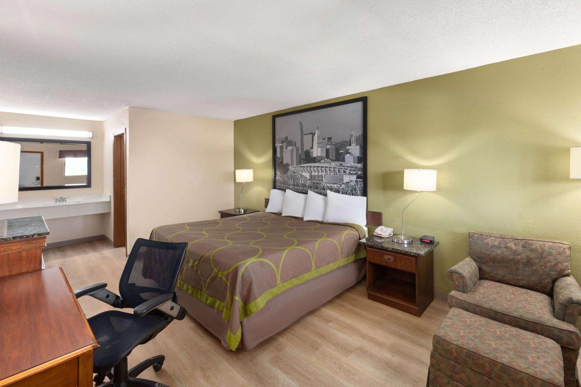 Super 8 By Wyndham Fort Mitchell Cincinnati Area Exterior foto