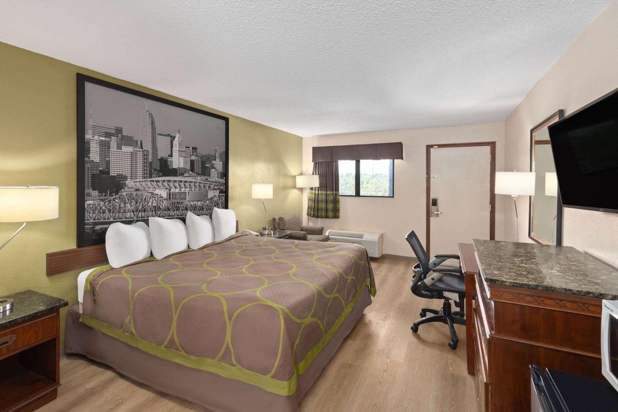 Super 8 By Wyndham Fort Mitchell Cincinnati Area Exterior foto