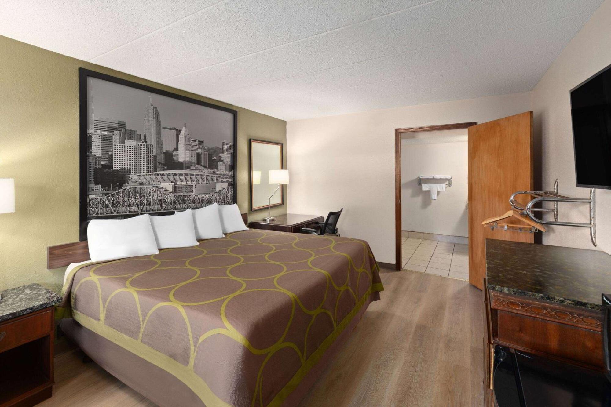 Super 8 By Wyndham Fort Mitchell Cincinnati Area Exterior foto