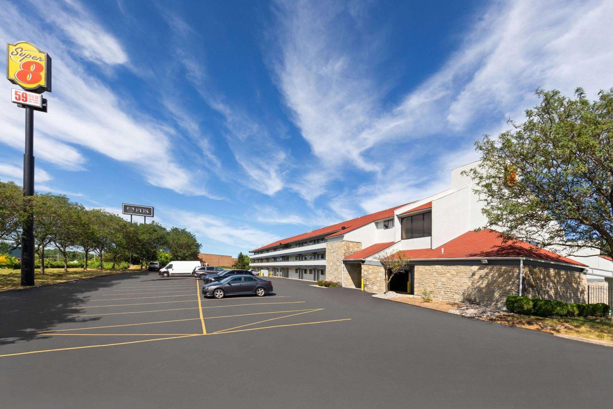 Super 8 By Wyndham Fort Mitchell Cincinnati Area Exterior foto